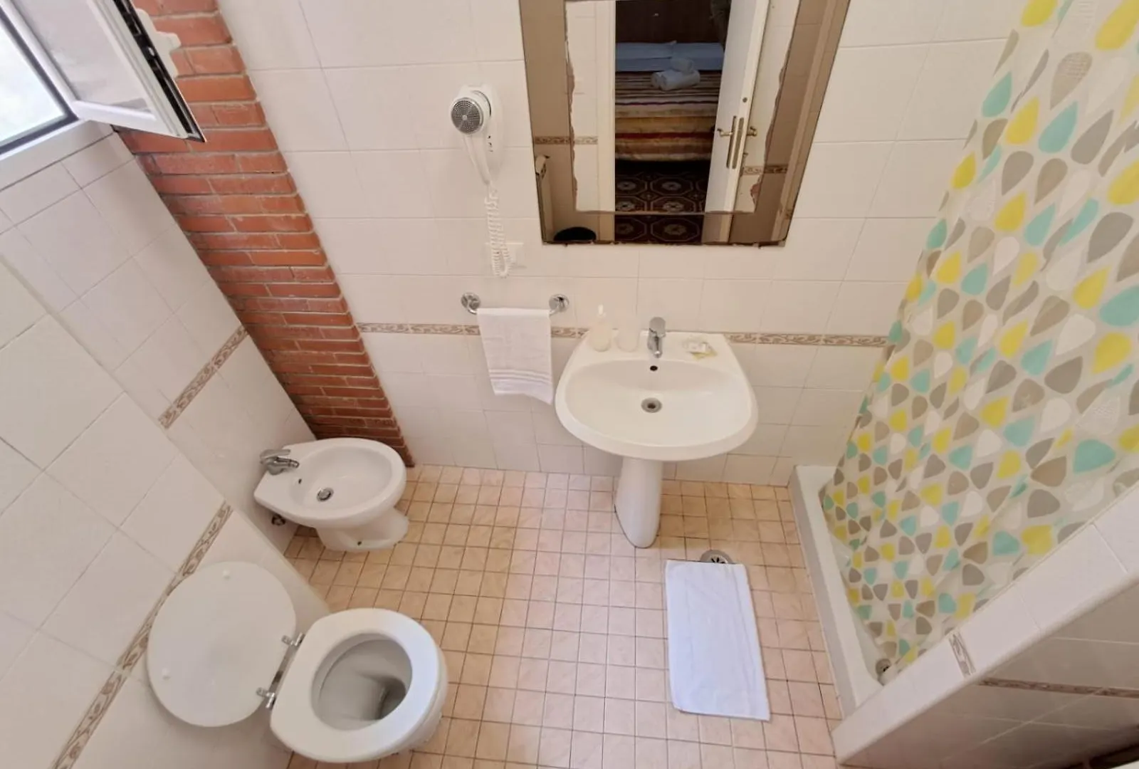 Nahid Accommodation Rzym Włochy