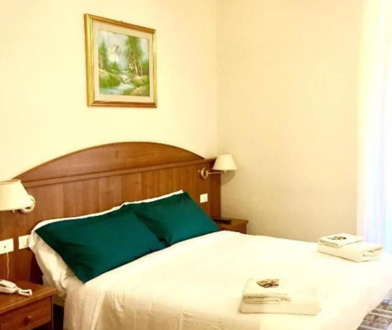 Nahid Accommodation Rome Italie