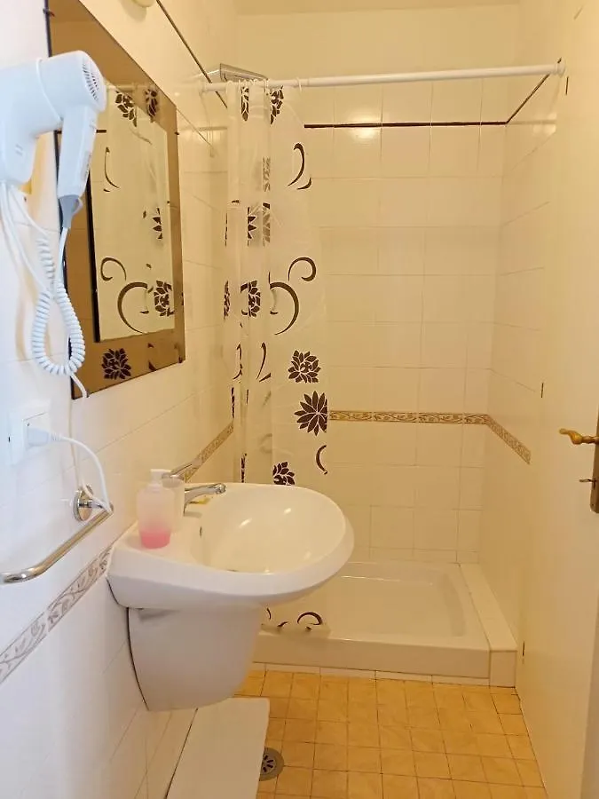 Nahid Accommodation Rome Maison d'hôtes