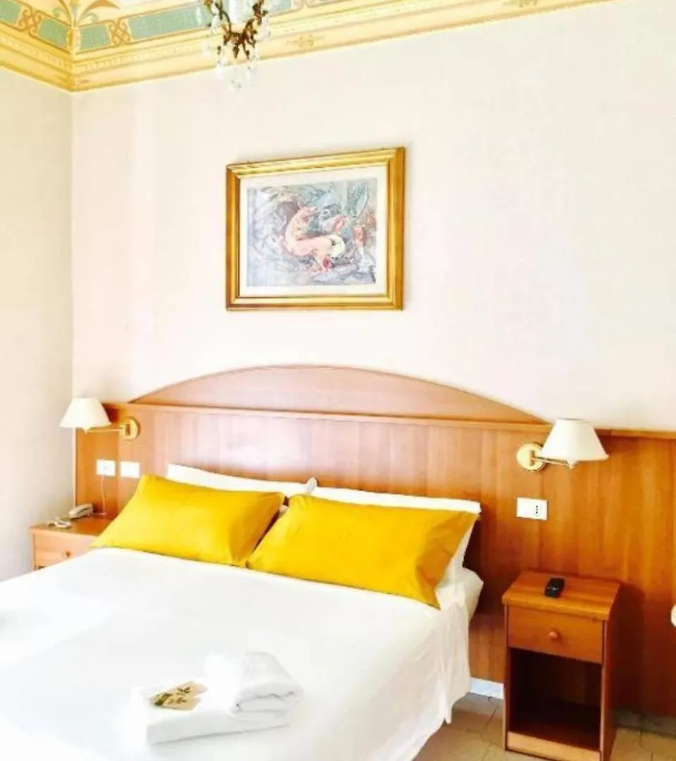 Nahid Accommodation Rom