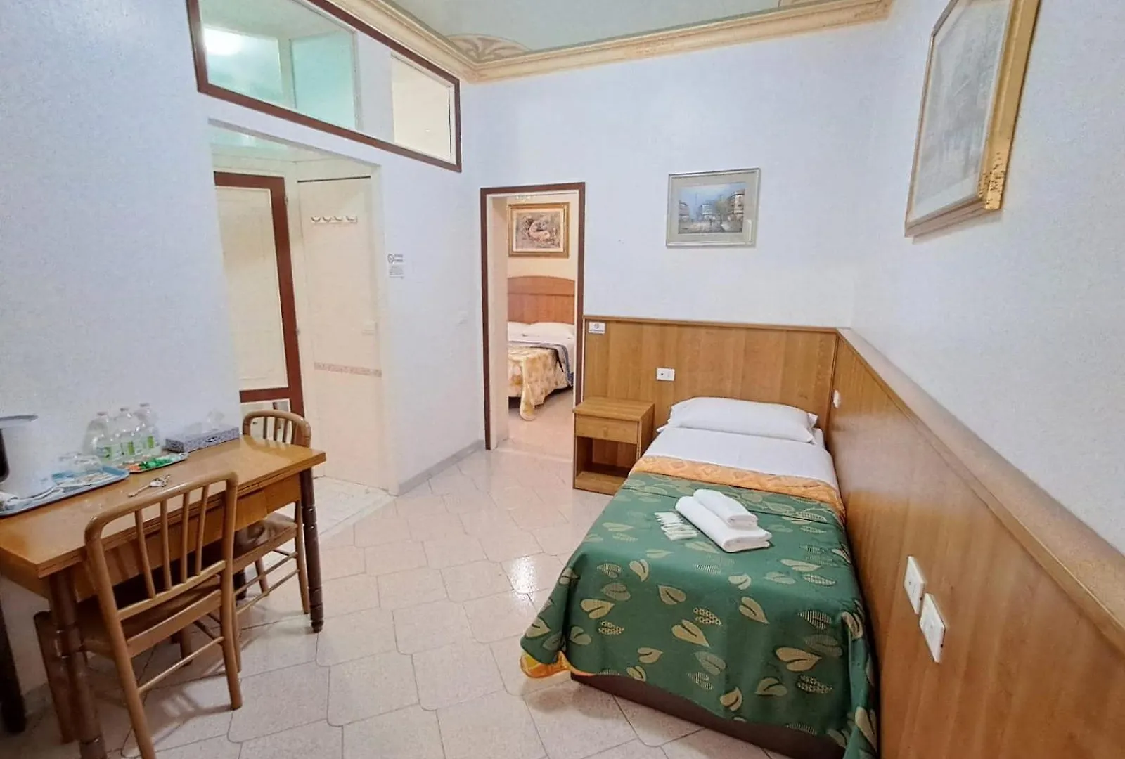 Nahid Accommodation Rom